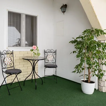 Panzio Status Apartment Hajduszoboszlo Exterior photo