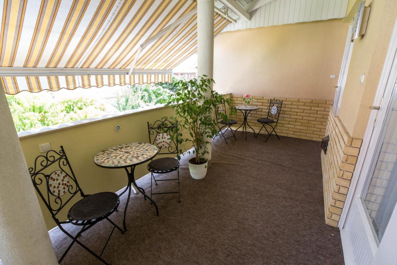 Apartment Panzio Status Hajduszoboszlo