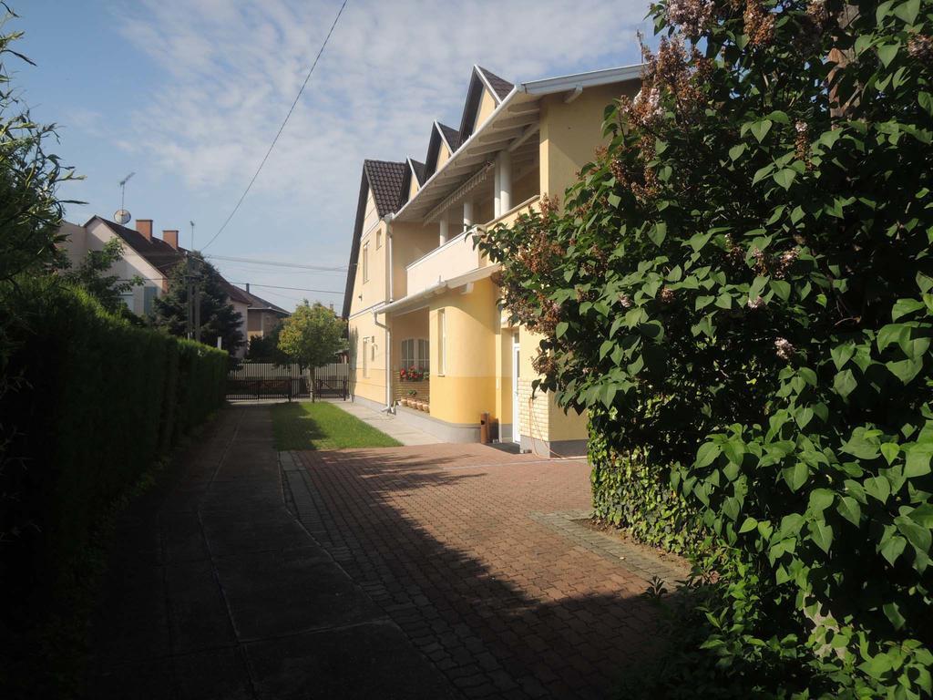 Panzio Status Apartment Hajduszoboszlo