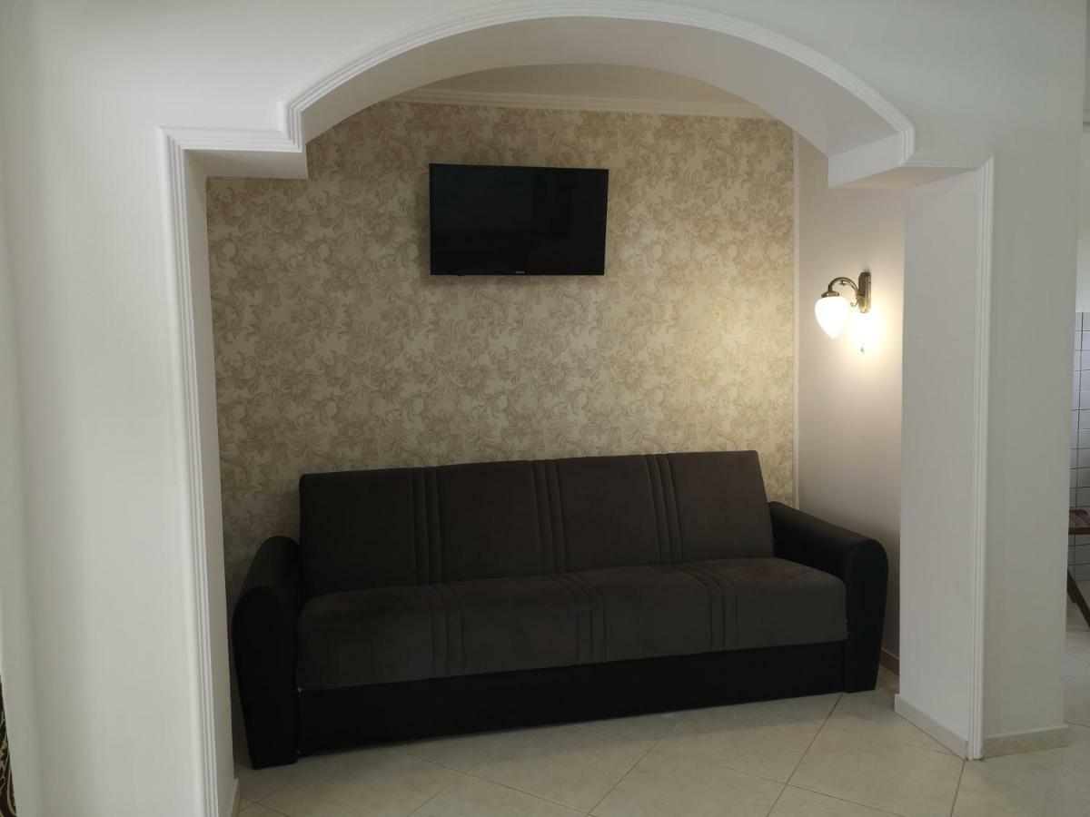 Panzio Status Apartment *